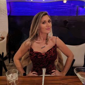 Runaway velvet dress